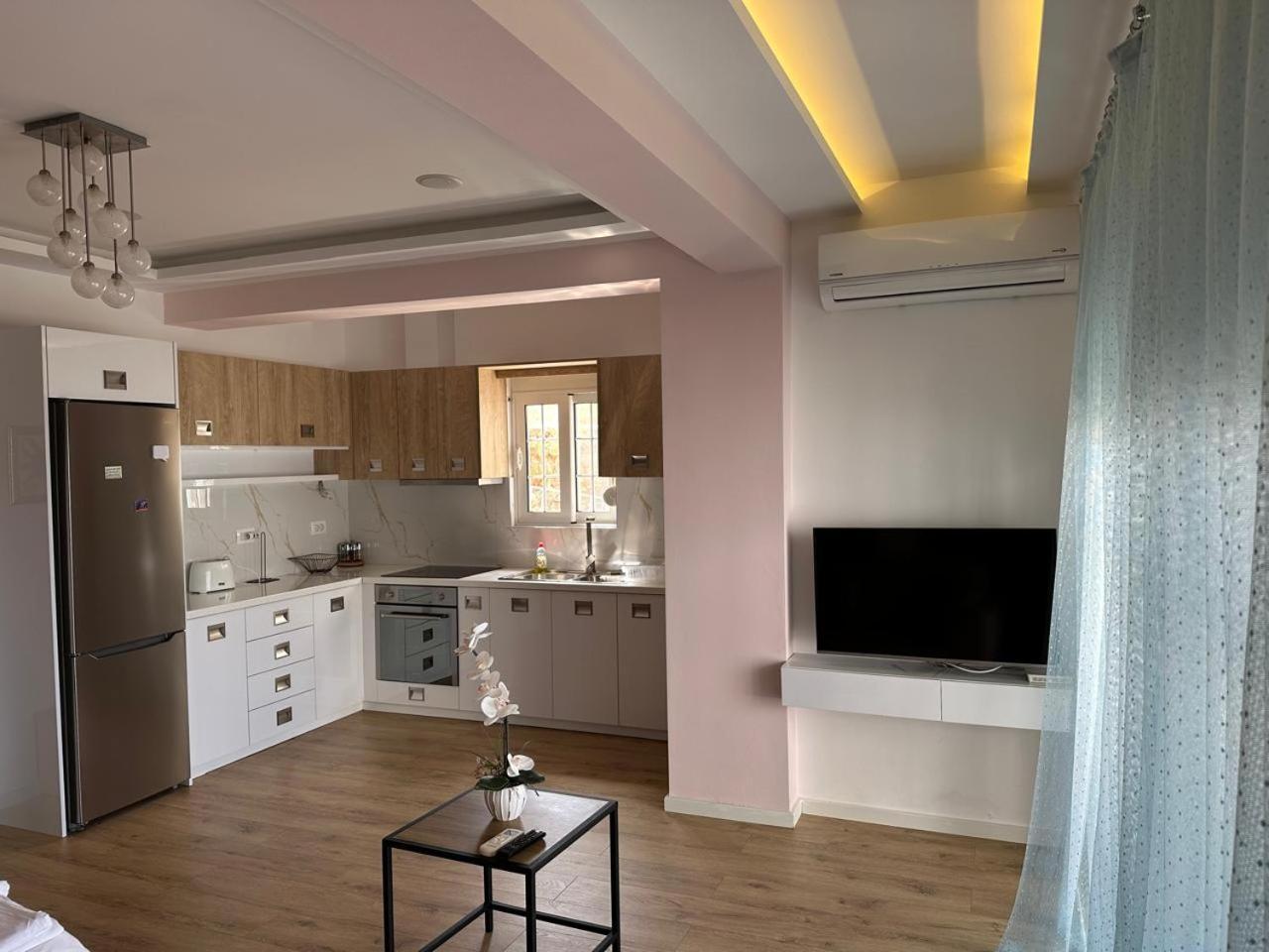 Apartments,Vila Bello Sarande Exterior photo